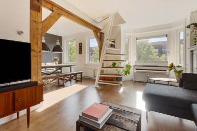 Woning Van Tuyll van Serooskerkenweg 44III Amsterdam