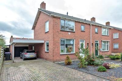 Woning Swanneblom-strjitte 50 Kootstertille