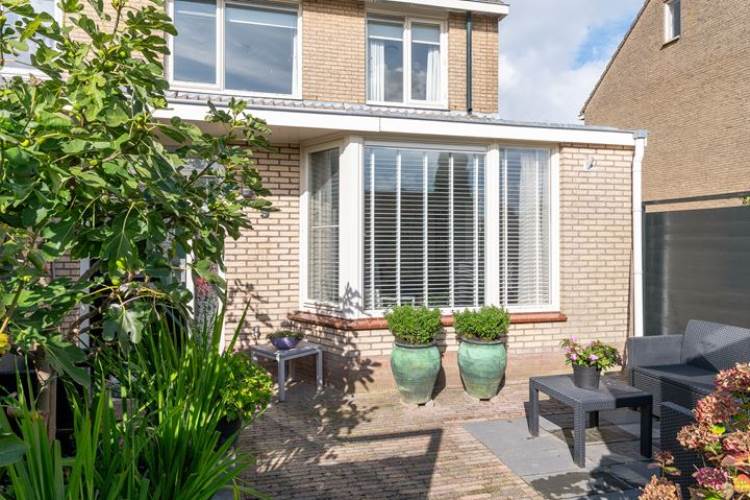 Woning Lekstraat 9 Spijkenisse