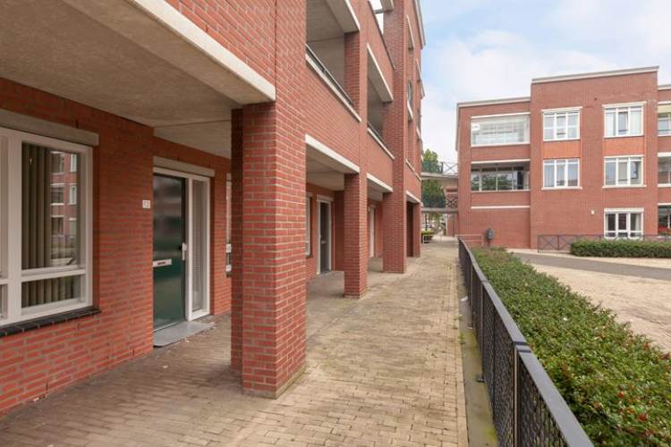 Woning Mangrovelaan 12 Rijen