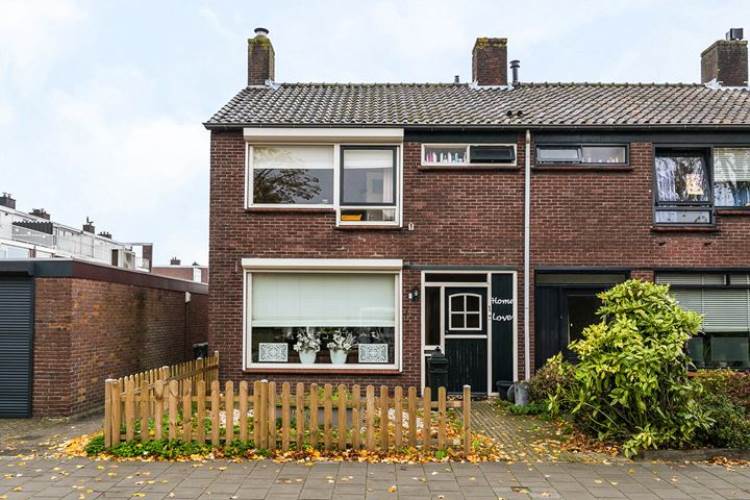 Woning A. M. de Jongstraat 1 Etten-Leur