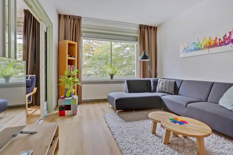 Woning Laan van Nieuw-Oost-Indië 102A Den Haag