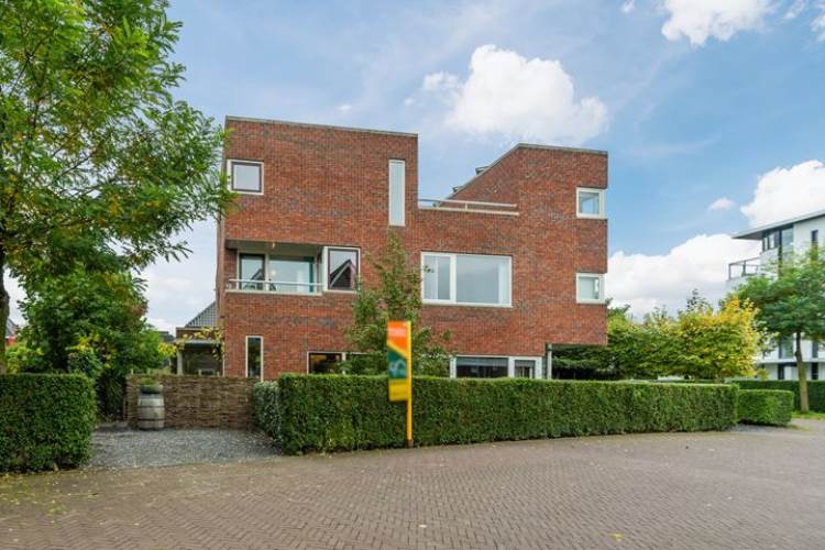 Woning Adenauerlaan 11 Woerden