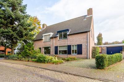 Woning Burg. Van den Oeverstraat 28 Haaren