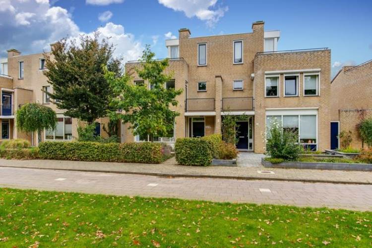 Woning Ligusterberg 22 Roosendaal