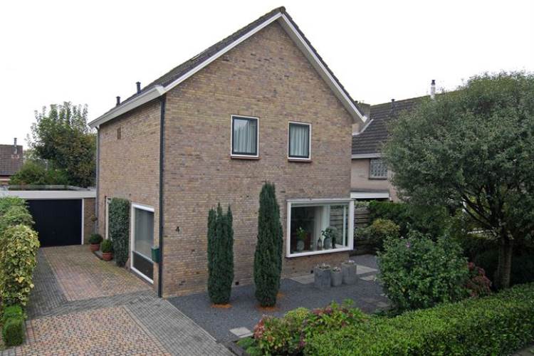 Woning Pr.Clauslaan 4 Nieuwleusen