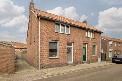 Woning Doctor Poelsstraat 2 Beek (LI)