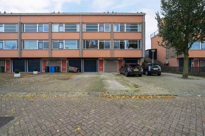 Woning Stormshoek 90 Hoogvliet Rotterdam