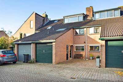 Woning Mispelgaarde 27 Houten