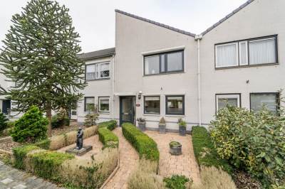 Woning Dr. Kolfflaan 94 Kampen