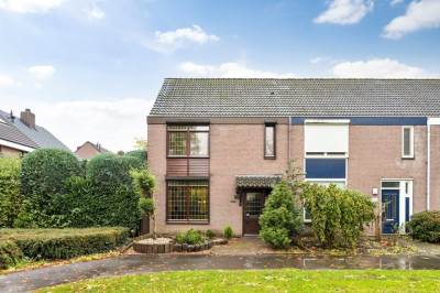 Woning Gentiaanhof 124 Roermond