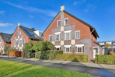 Woning Van Groningenhof 16 Hoofddorp
