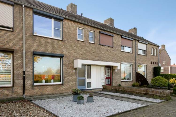 Woning Tjarda van Starkenborghstraat 14 Roermond