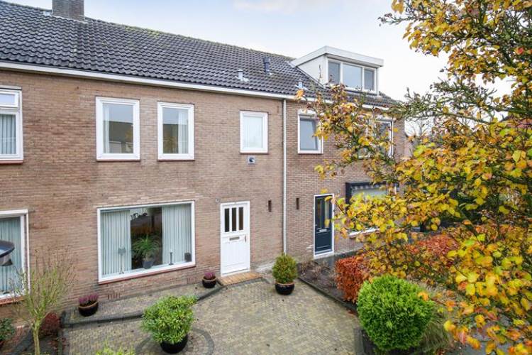 Woning Karel Doormanstraat 49 Genemuiden