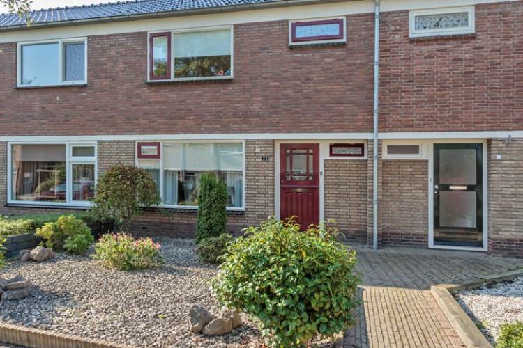 Woning Johan ter Schoeleweg 24 Surhuisterveen