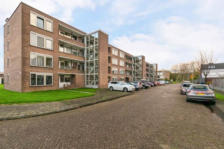 Woning Rembrandtstraat 131b Spijkenisse