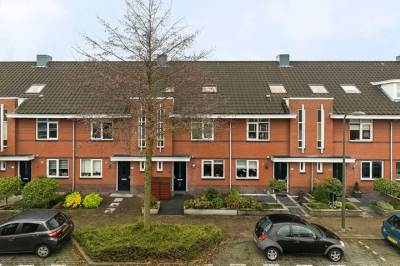 Woning Oranjestein 10 Bleiswijk