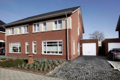 Woning Schutsluis 10 Balkbrug