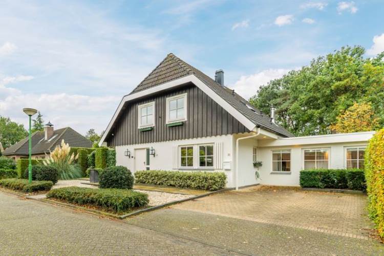 Woning De Eilanden 8 Nuenen