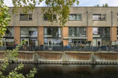 Woning Aagje Dekenlaan 47f Den Haag