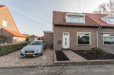 Woning Buiteneinde 46 Strijen