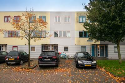Woning Betsy Perkstraat 43 Velserbroek