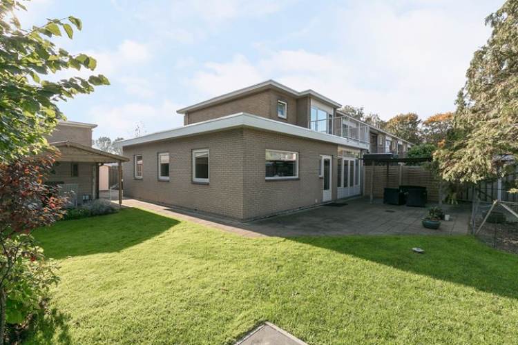 Woning Van der Duyn van Maasdamplantsoen 23 Dordrecht