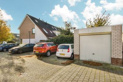 Woning Robert Stolzhof 264 Hoorn (NH)