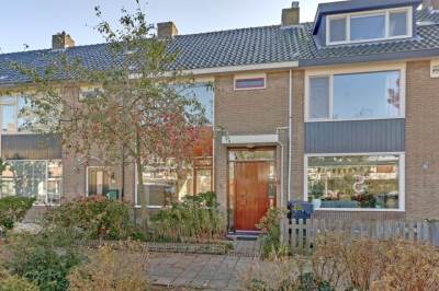 Woning Charlotte de Bourbonstraat 8 Leiderdorp