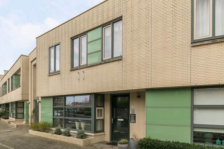 Woning Slangekruid 131 Monster