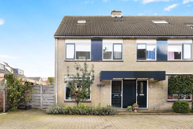 Woning Tritonstraat 8 Alphen aan den Rijn