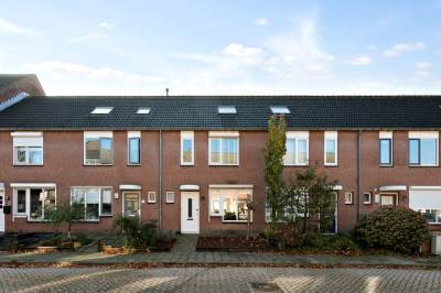 Woning J C Hoevenaarstraat 5 Lage Zwaluwe