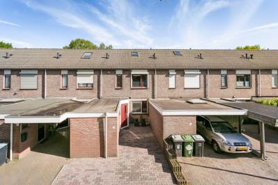 Woning Zwaluwenveld 11 Emmen