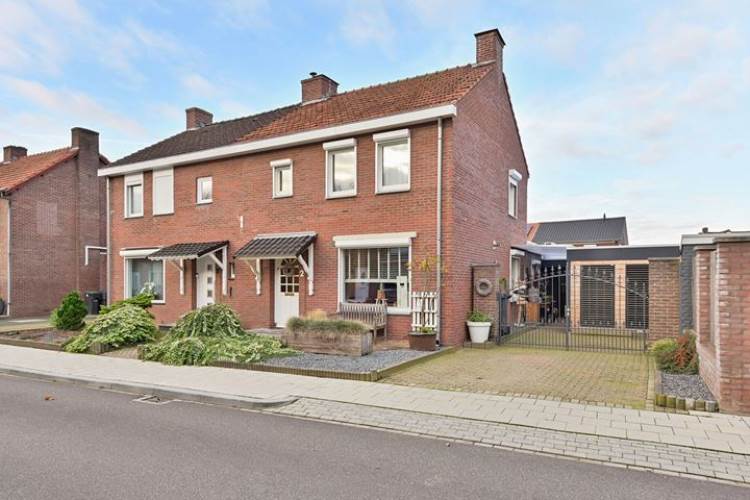 Woning Pater Laurentstraat 2 Urmond