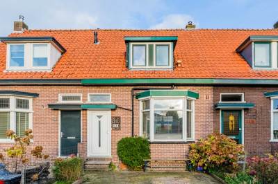 Woning Zuideinde 111 Oostzaan