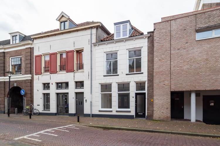 Woning St. Agnietenstraat 22 Tiel