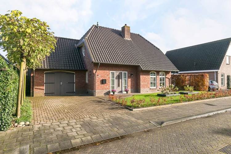 Woning Feanhout 4 Feanwâlden