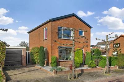 Woning Middenstraat 24 Beesd