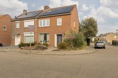 Woning Burg de Witstraat 39 Elsloo (LI)