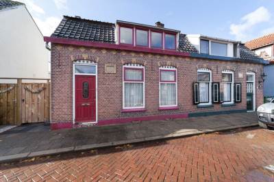 Woning Burgemeester Sterkstraat 10 Stad aan 't Haringvliet