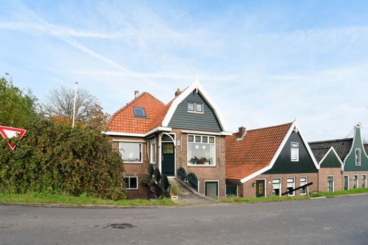 Woning Drechterlandsedijk 38 Ursem (Gem. Koggenland)