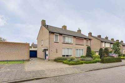 Woning Oranjestraat 12 Nederweert