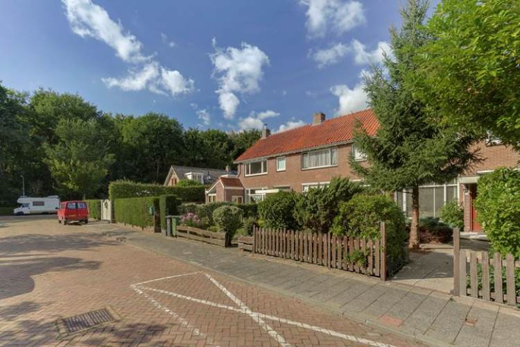 Woning Hobbemalaan 16 Muiderberg