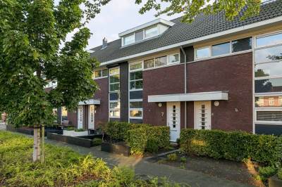 Woning Linnaeuslaan 7 Oudenbosch