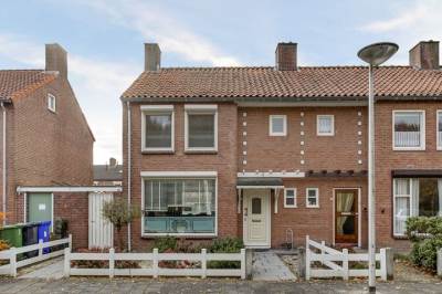 Woning Lijsterbesstraat 24 Raamsdonksveer