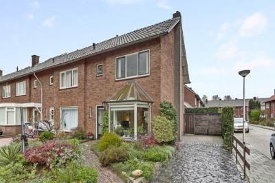 Woning Willem van Konijnenburgstraat 18 Almelo