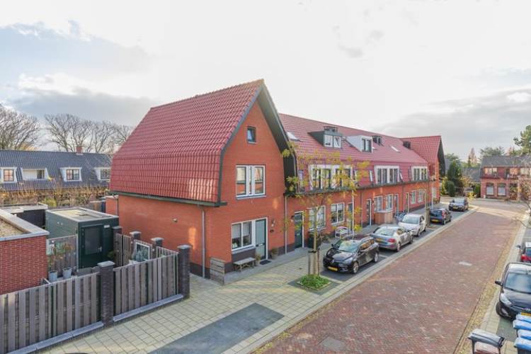 Woning Pastoorsveld 16 Hillegom