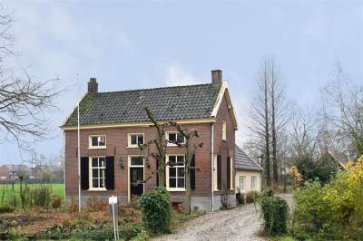 Woning Burchtstraat 13 Rossum (GE)