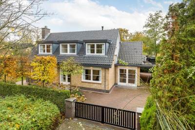 Woning Dokter Van Haeringenplantsoen 30 Nieuw-Vennep