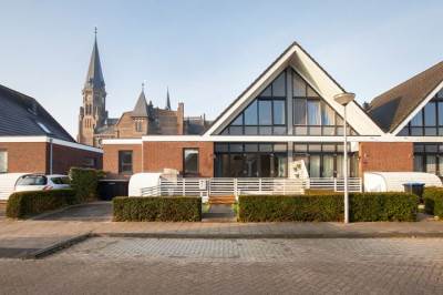 Woning Dr. Marga Klompéhof 9 Reeuwijk